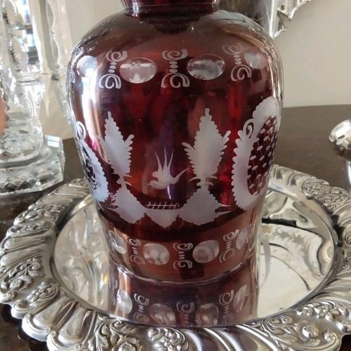 Crystal carafe burgundy new collectible