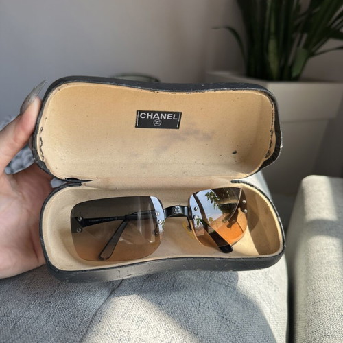 Chanel sunglasses 2010s black and brown
