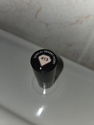 Semilac 413 Desert Ivory nail polish like new
