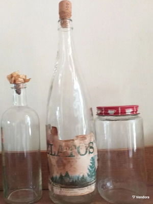 Collectible glass bottles used, set of 3 pieces
