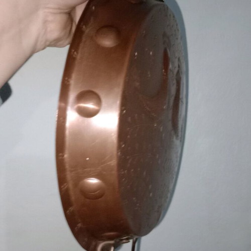 Decorative copper plate like new with beautiful design