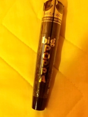 Wet and Wild mascara black new