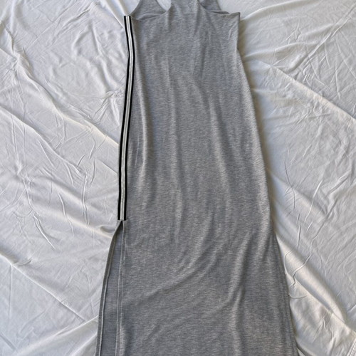 Sleeveless grey maxi dress with Live Fast graphic