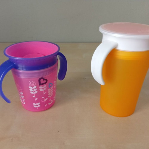 Munchkin Miracle 360 Training Cups used, set of 2 for babies 6m+