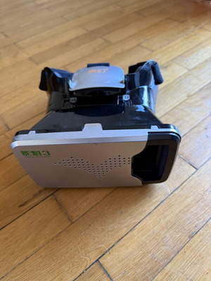 VR headset για smartphone με διπλούς φακούς