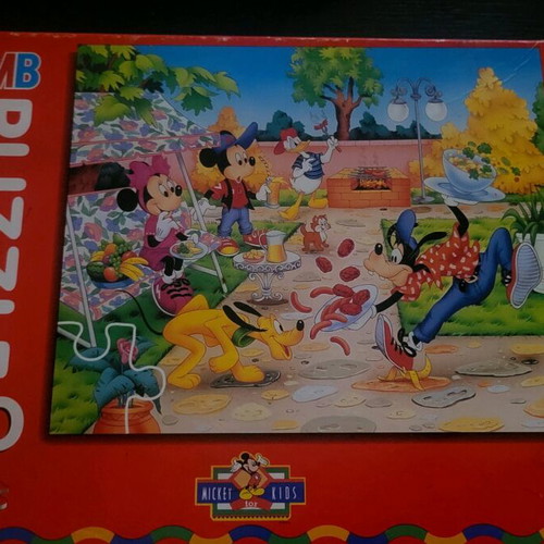 Puzzle Mickey for Kids 60 pieces MB like new, vintage 1994