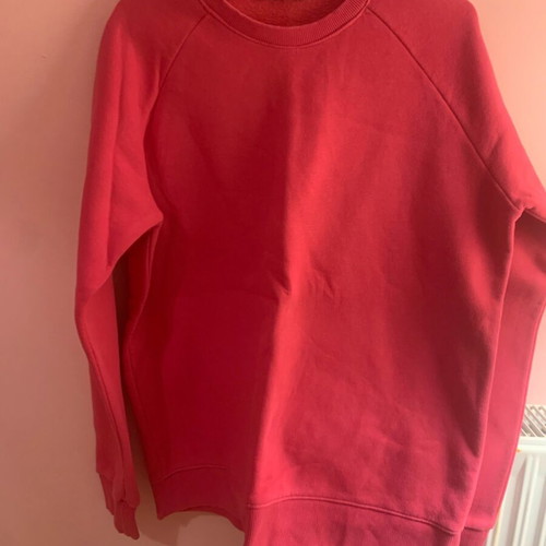 Vagrancy sweatshirt size large like new, fuchsia