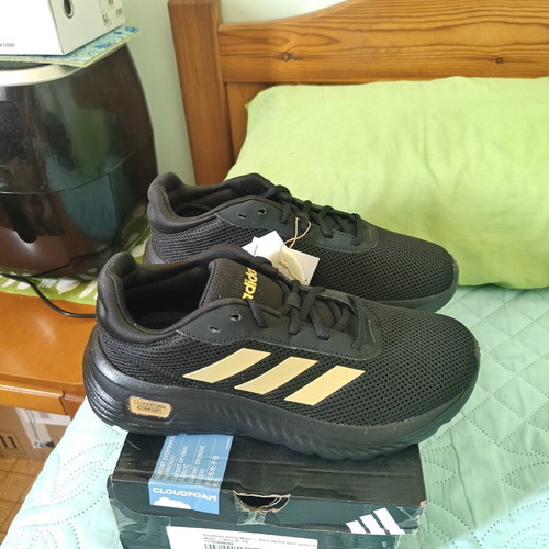 Adidas Cloudfoam Comfy sneakers size 37, black and gold, new