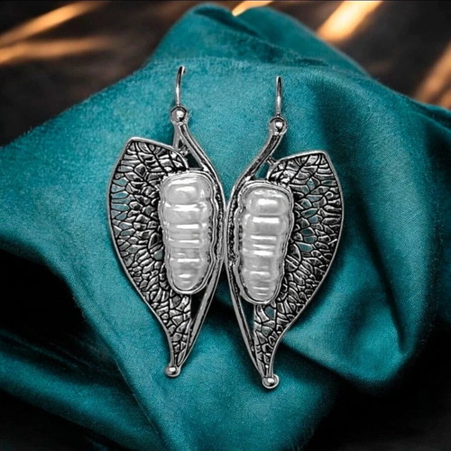 Butterfly earrings new, hypoallergenic brass, white silver