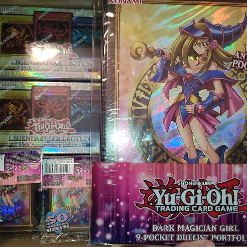 Yu-Gi-Oh! Legendary Collection: 25th Anniversary Edition & Yu-Gi-Oh! Portfolios/Sleeves