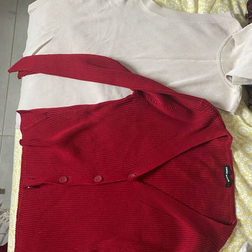 Tally Weil ribbed turtleneck shirt and cropped cardigan set like new, size S