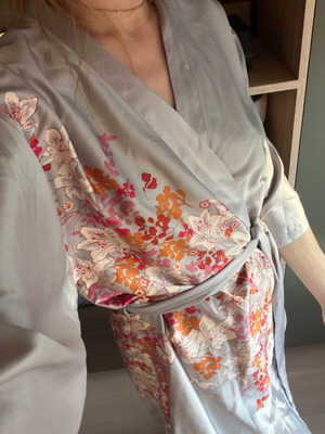 Triumph kimono nightwear set like new, modal silk feel, size S
