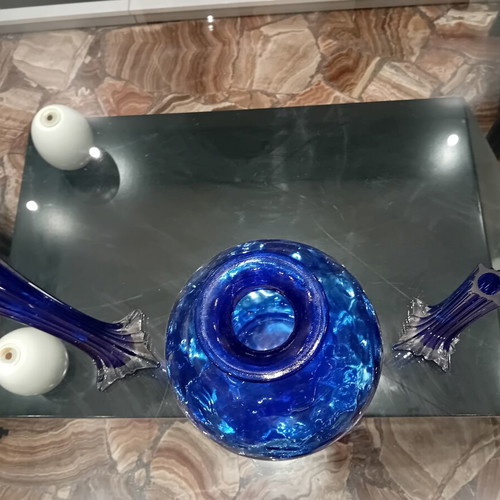 Lexus glass vase set in intense blue, like new