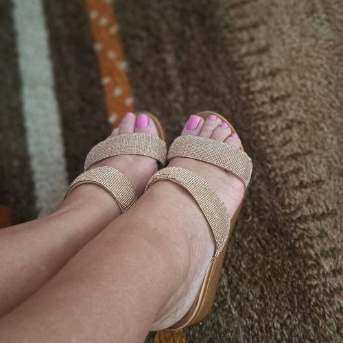 Platform shoes with rhinestones like new, gold, size 36
