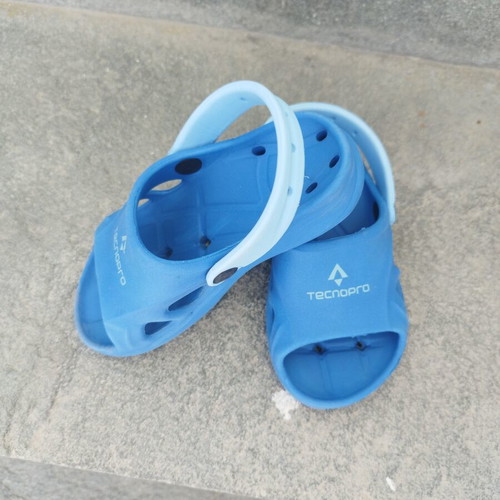Tecnopro kids' swimming pool sandals size 26/27