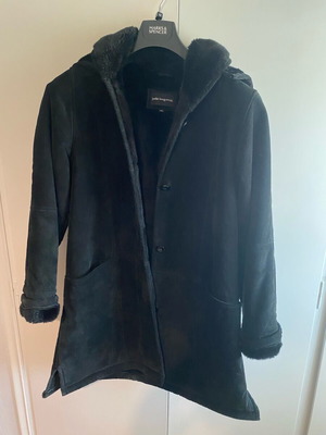 Julia Bergovich coat used, size 40, black