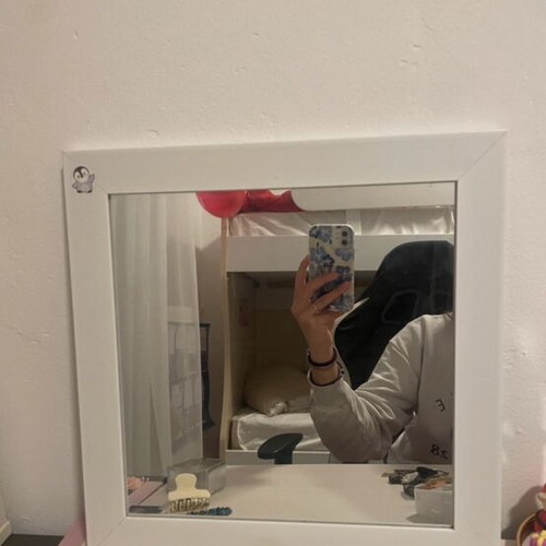Wall mirror like new