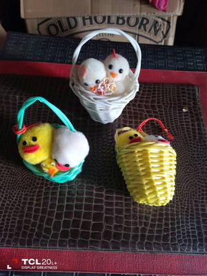 Animal baskets new, medium size, colorful, festive