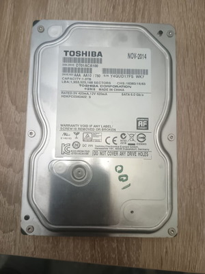 Toshiba 1TB hard drive like new