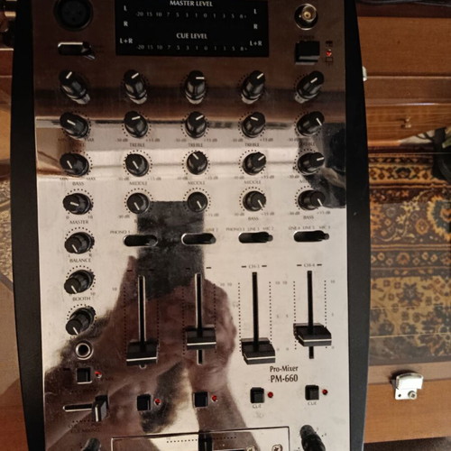 Omnitronic Pro Mixer PM660 chrome edition, like new