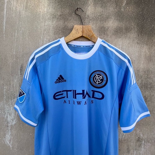 Adidas T-shirt oversized used, size L, blue