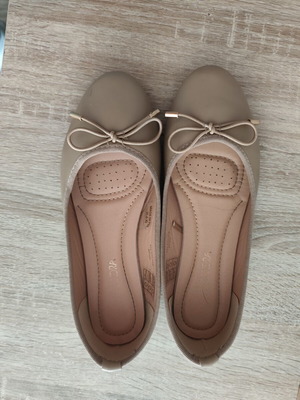 Ballerinas beige size 38 used