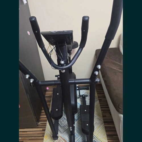 Cross Trainer and Exercise Bike 2 in 1 like new