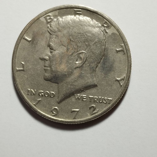Half Dollar 1972 Kennedy coin used