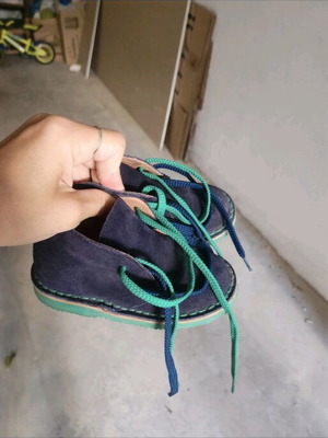 Castor children's shoes size 26 like new