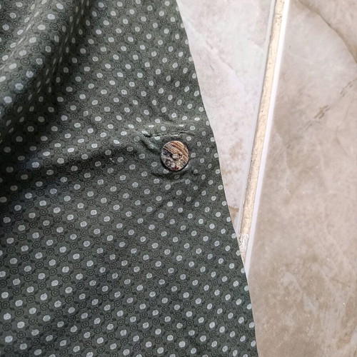New Collection women's shirt like new, green, size M