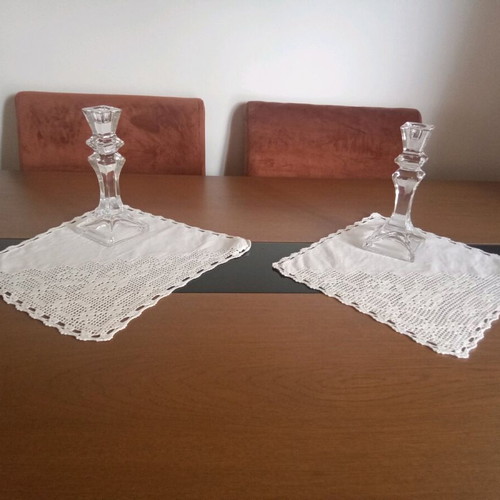 Handmade tablecloths with knitted lace, set of 2, like new