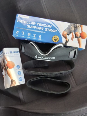 Silicone Knee Pads new, set of 2, patellar tendon support