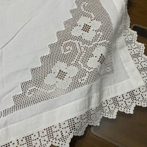 Handmade Tablecloth 85x85cm with Wide Filet Crochet Lace, White Linen