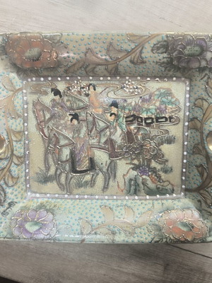 Japanese vintage ashtray hand-painted, like new, 18x15 cm