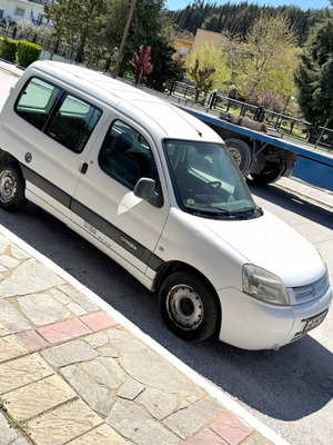 Επαγγελματικό βαν Citroën μεταχειρισμένο, λευκό, 2004, πετρέλαιο