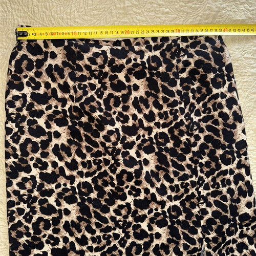 Leopard Midi Skirt with Front Slit new condition