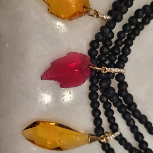Swarovski bracelet with volcanic lava stones and leaf-shaped crystals