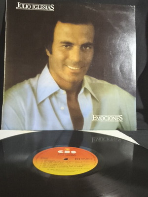 Julio Iglesias Emociones LP used