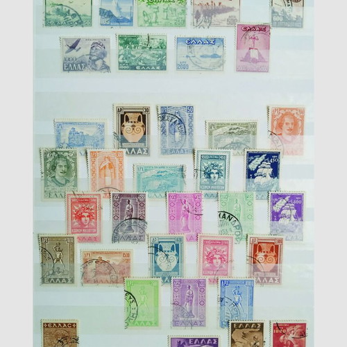 Complete used stamp series 1945-1959, pack of 36