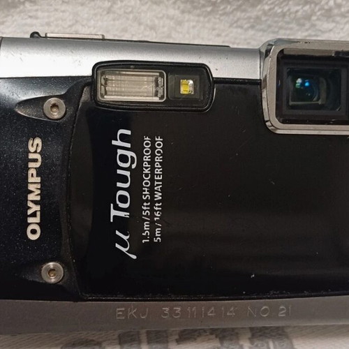 Olympus μ Tough 6020 14mp και Olympus PT-048 diving case μεταχειρισμένα