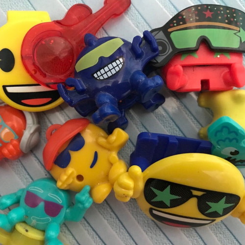Kinder Surprise like new, pack of 30 pieces