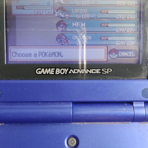 Pokémon Emerald Game Boy Advance original USA version