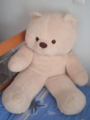 Giant teddy bear 1 meter tall like new