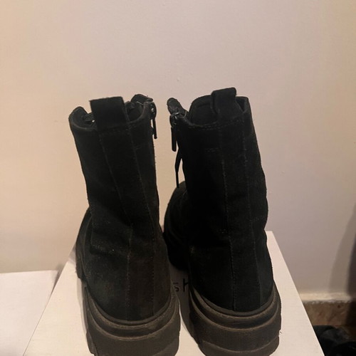 Envie Shoes leather suede boots like new, size 38, black