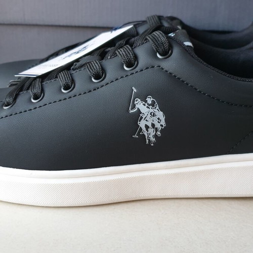 U.S. Polo Assn. sneakers black and white size 42