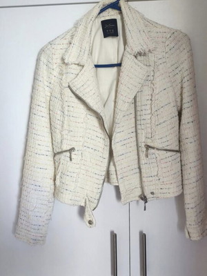 Zara Bouclé Jacket like new with decorative zippers