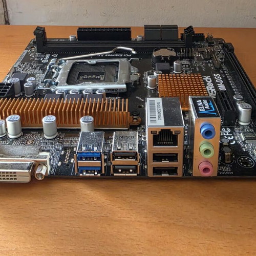 ASRock H110M-DGS Micro-ATX motherboard, LGA 1151, DDR4