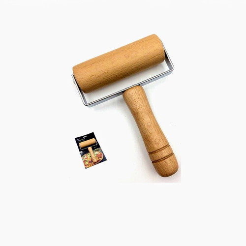 Wooden dough roller new, diameter 4cm