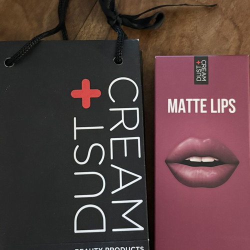 Dust+Cream Matte Lips set new, 3 lipsticks