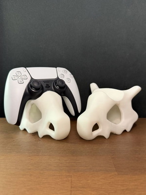Universal Cubone Skull Controller Stand new